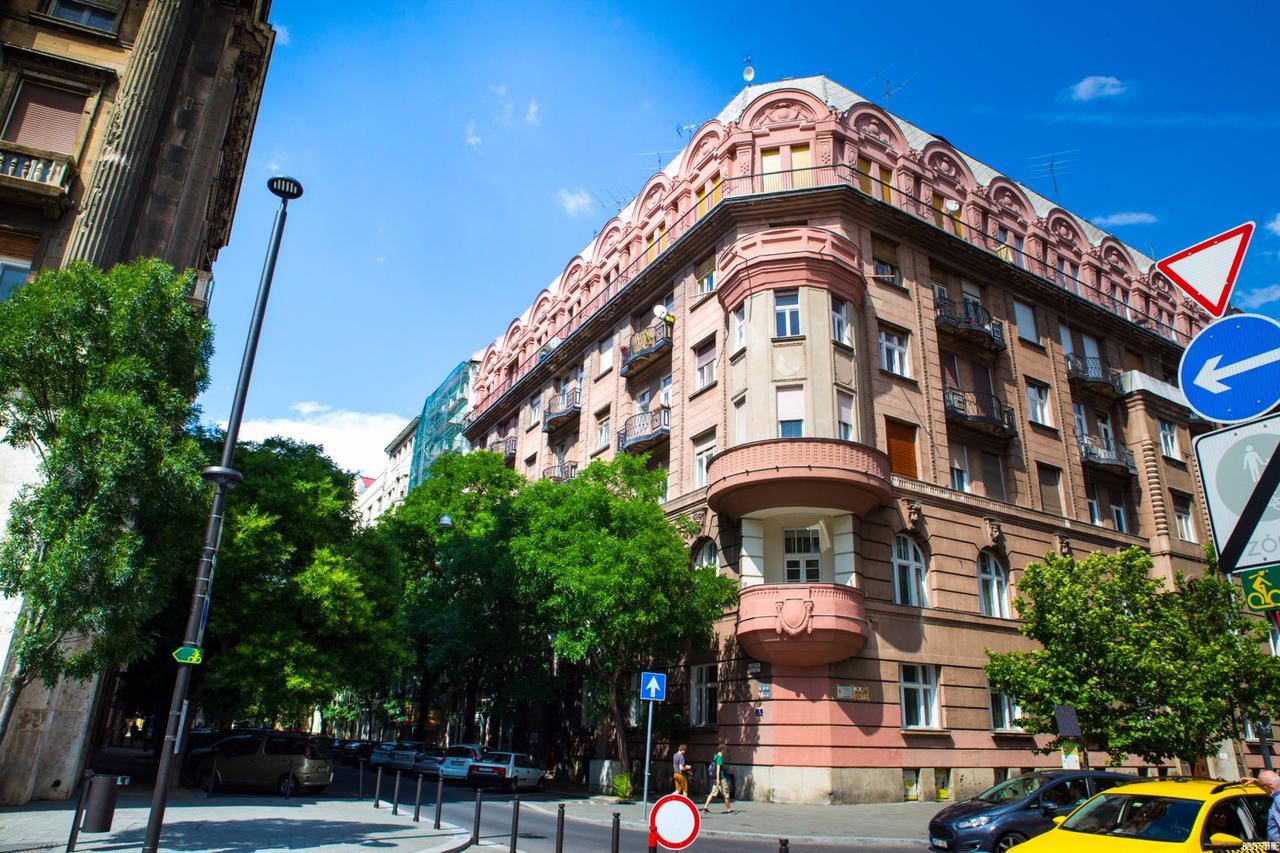 桑弗洛尔公寓式旅馆 布达佩斯 外观 照片